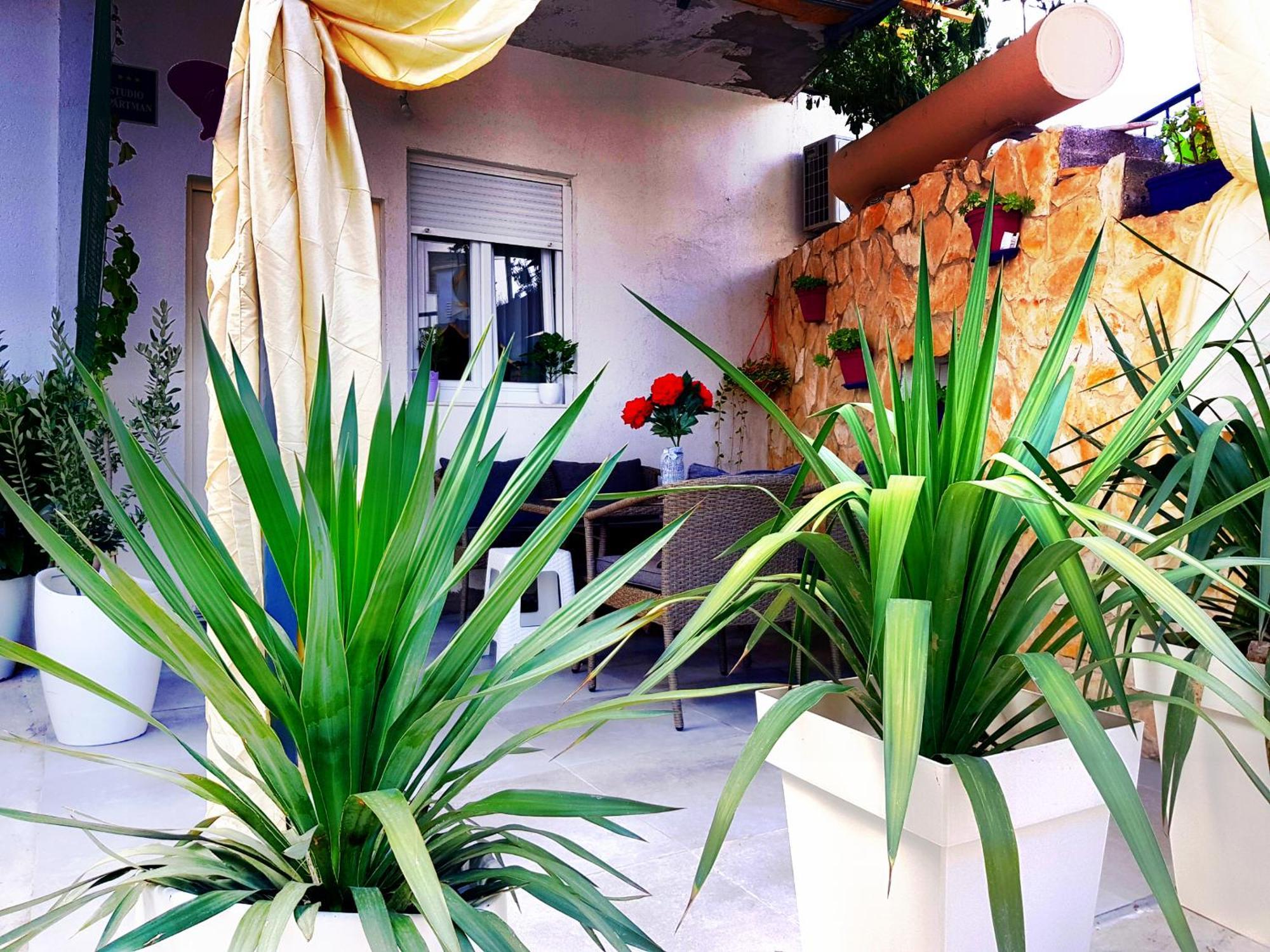 Apartment Lovre Split Exterior photo